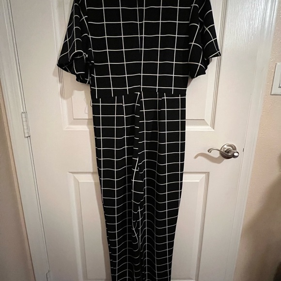 Women’s jumpsuit - Picture 2 of 3